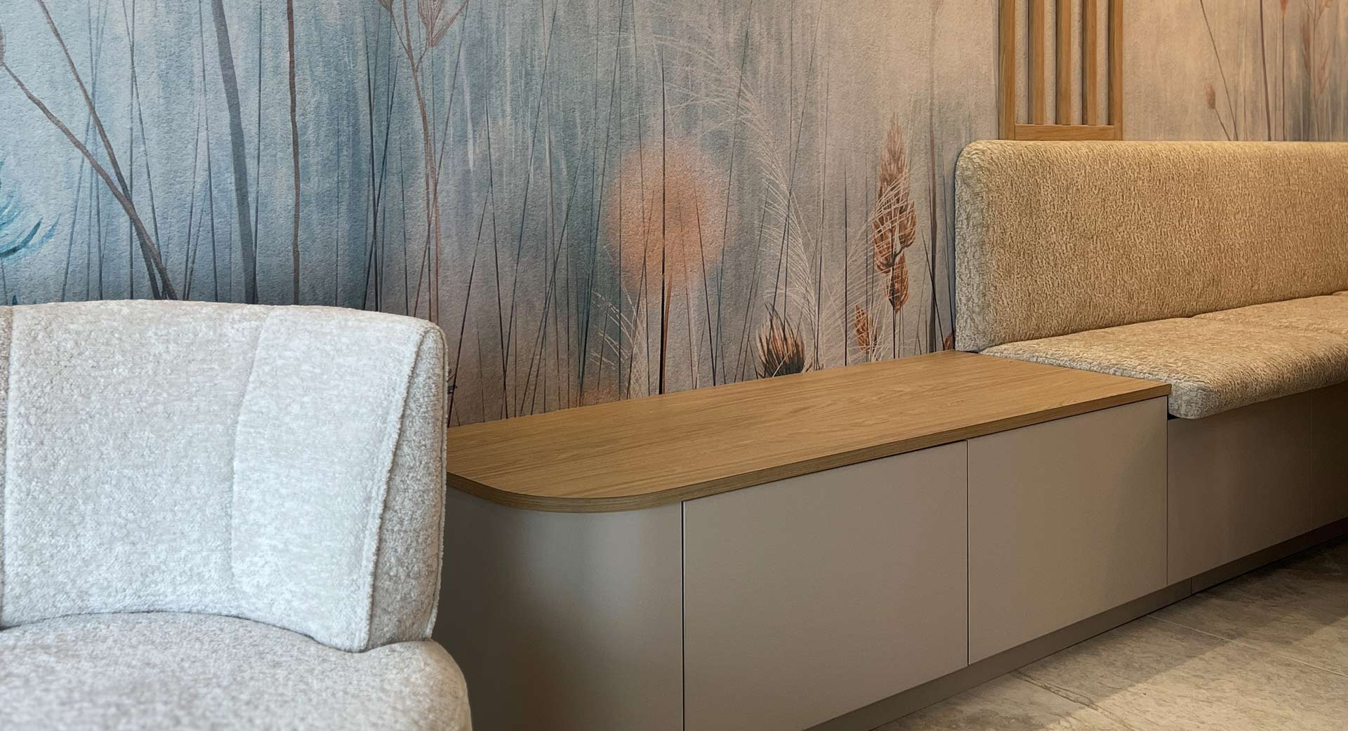 KLR : Architecture intérieur et aménagement sur mesure banc dans un appartement à Lyon.