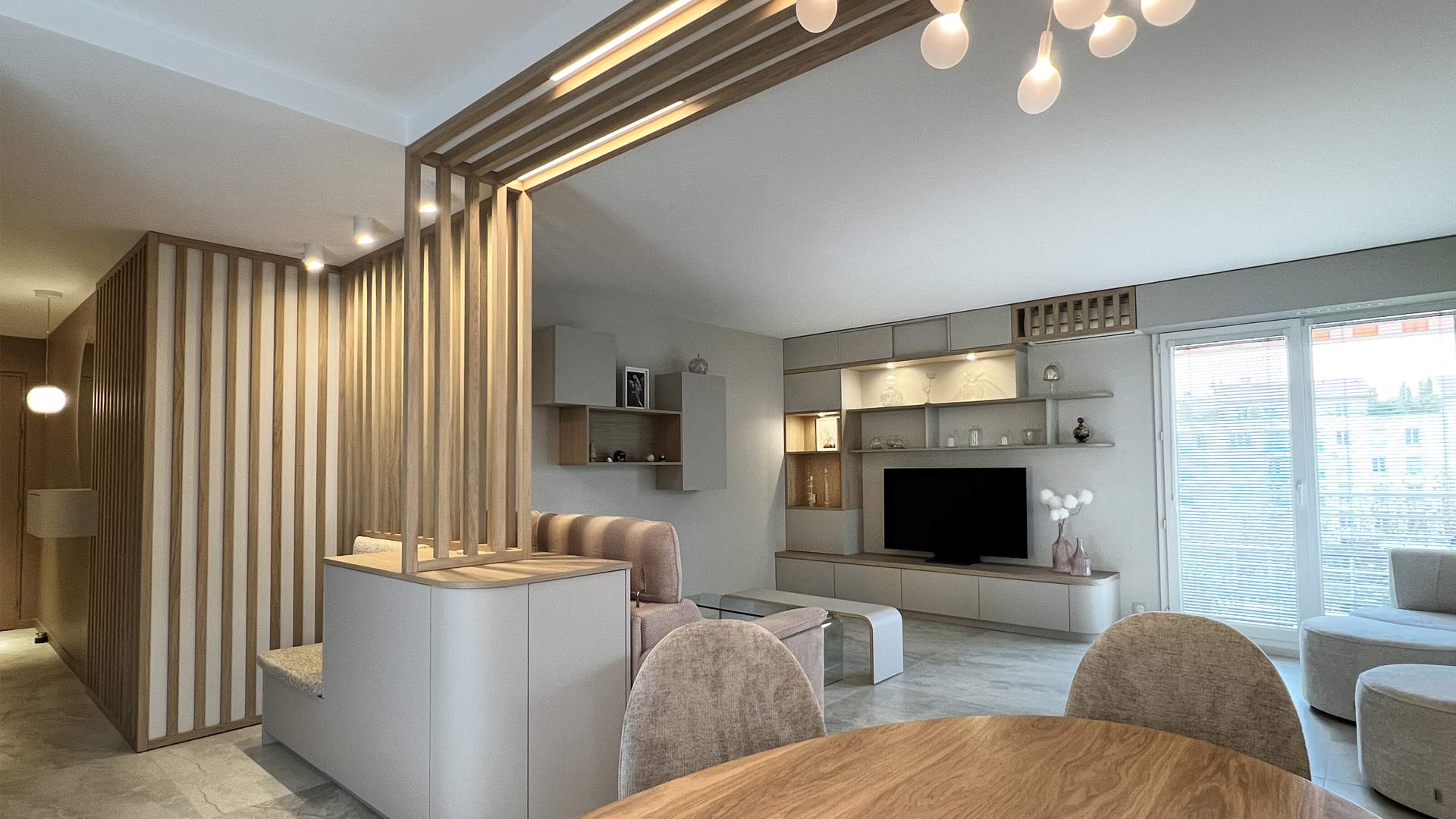 KLR : Architecture intérieur et aménagement sur mesure d'un appartement à Lyon.