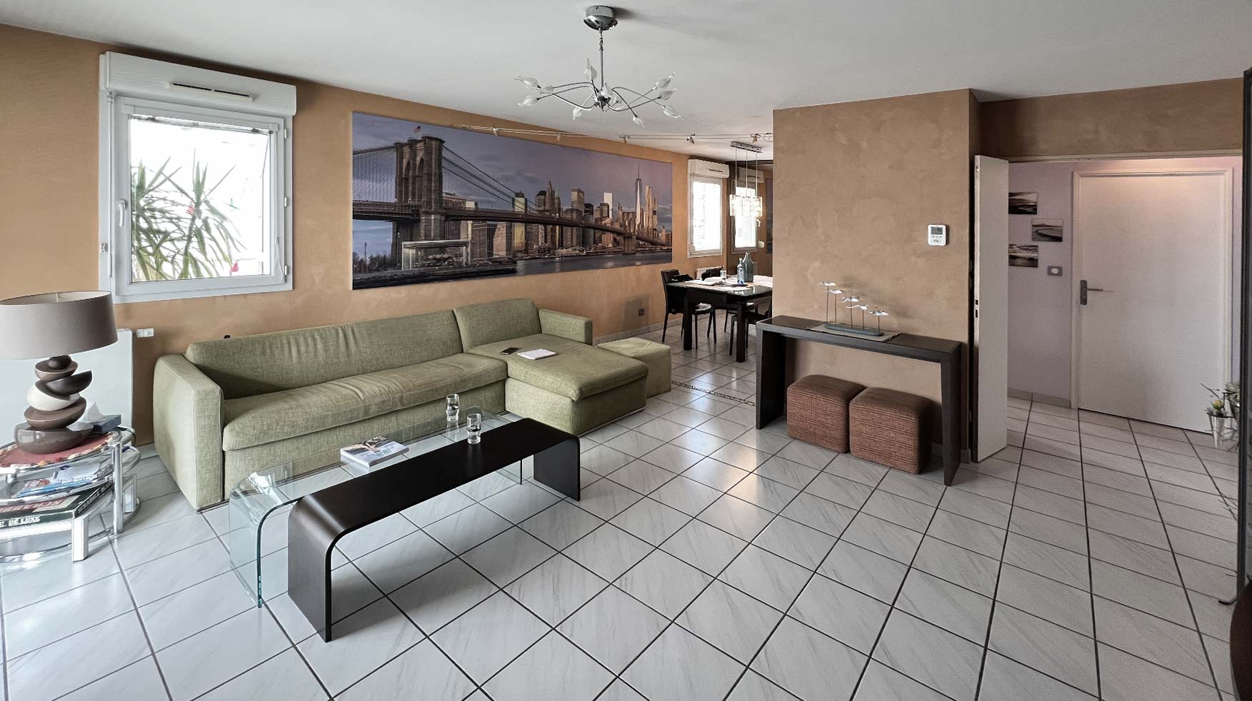 KLR : Architecture intérieur et travaux d'aménagement sur mesure d'un appartement à Lyon.